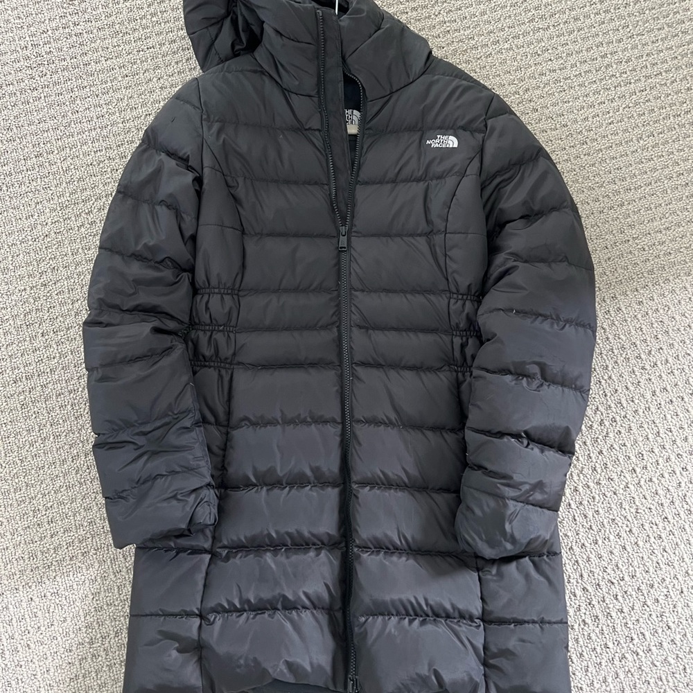 Women’s North Face Puffer Jacket- Long